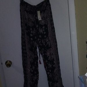 Francesca's pants